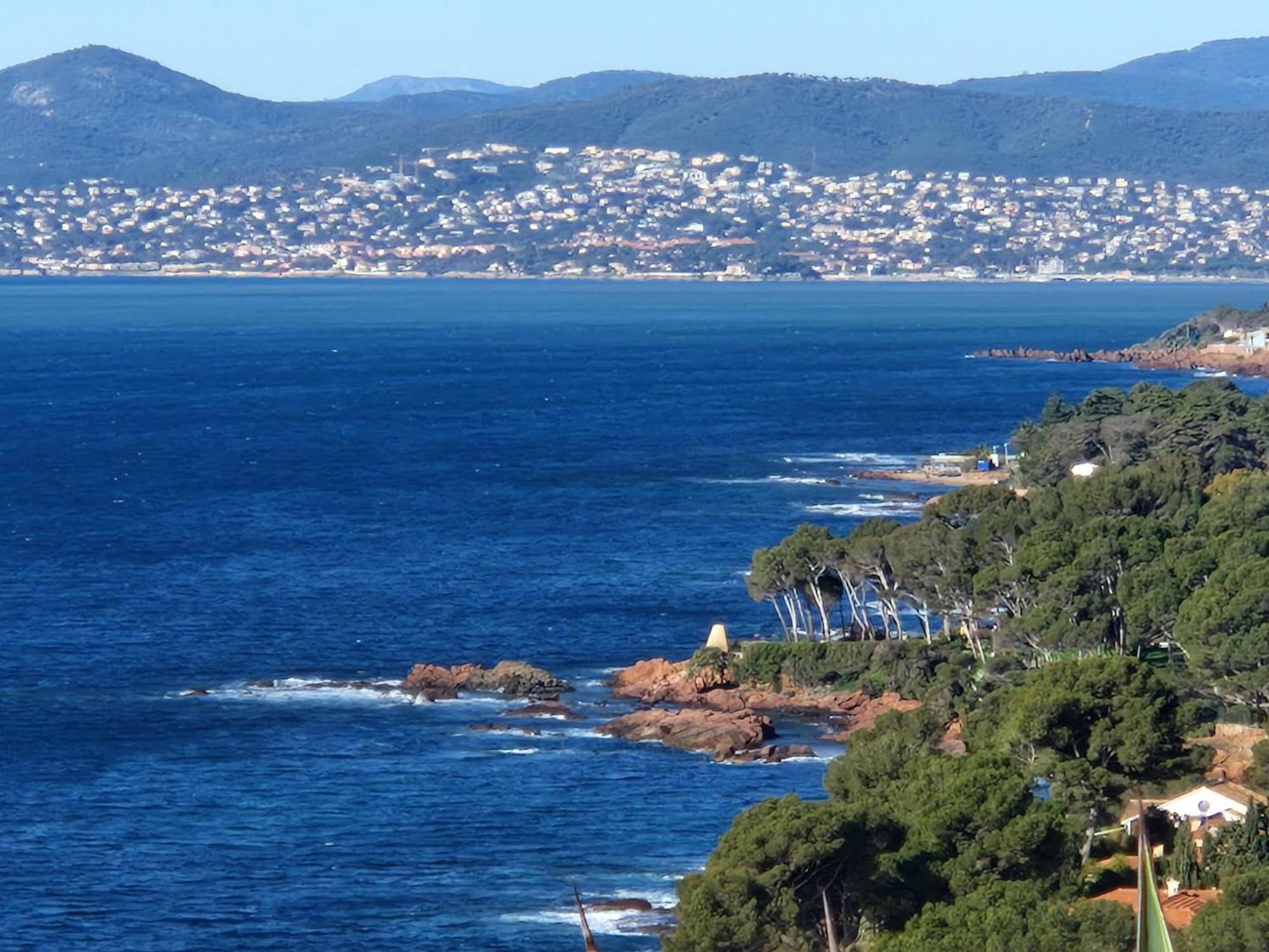 Duplex, Vue Panoramique Sur La Mediterranee, Piscine, Garage Saint-Raphaël Exteriör bild